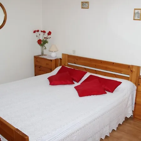 Appartement Le Chambron à Condorcet Extérieur photo