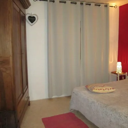 Appartement Le Chambron à Condorcet Extérieur photo
