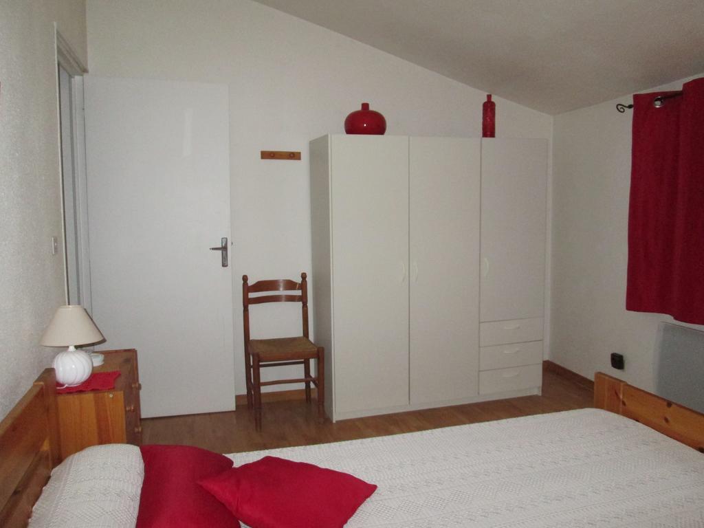 Le Chambron Apartment *